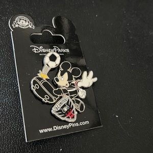 Disney, Mickey DC United soccer pin with Mickey attacking the ball